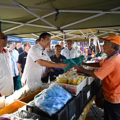 Sesi Turun Padang Ke Pasar Tani Paroi Jaya, Negeri Sembilan