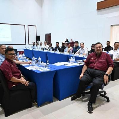 Sesi Libat Urus Jelajah Belanjawan 2027 Bersama Pemain Industri Pelancongan Di Pulau Tioman, Pahang