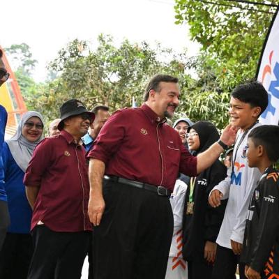 Majlis Pelancaran Kemudahan Laluan Gelincir Di Pulau Tioman, Pahang