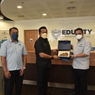 Sesi Turun Padang #JelajahBajet2023 ke EduCity, Johor